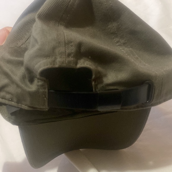 Club Monaco designer baseball cap olive green - Picture 3 of 7